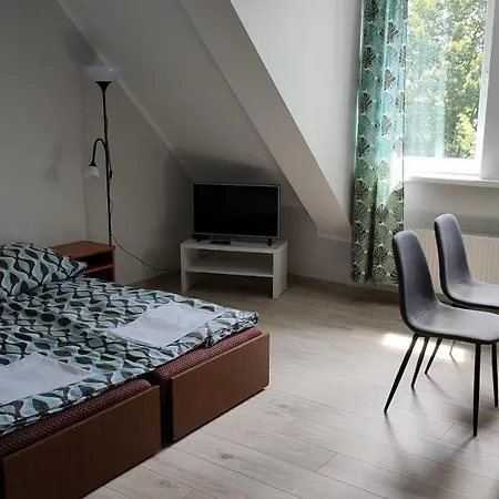 Blisko Morza Przy Promenadzie