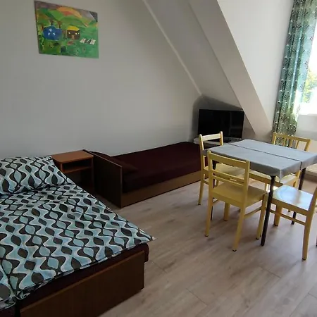 Blisko Morza Przy Promenadzie Проживання в сім'ї *