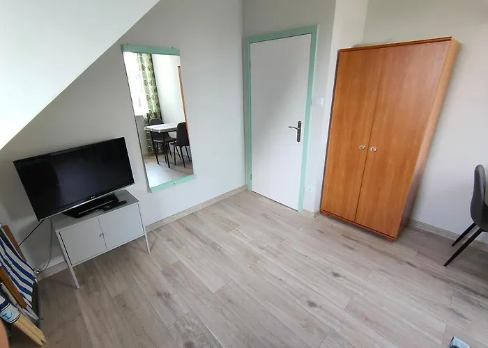 Blisko Morza Przy Promenadzie *